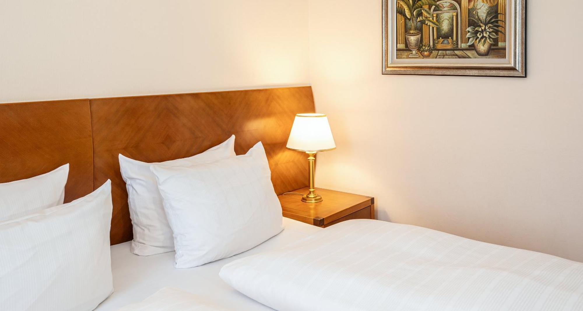Best Western Victor'S Residenz-Hotel Rodenhof Saarbruecken Room photo